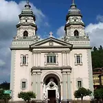 아파트 De La Cuenca Ii Con Parking Privado 미에레스