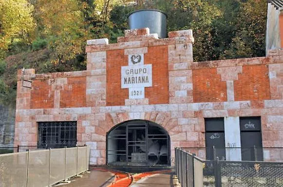 De La Cuenca Ii Con Parking Privado * Mieres (Asturias)